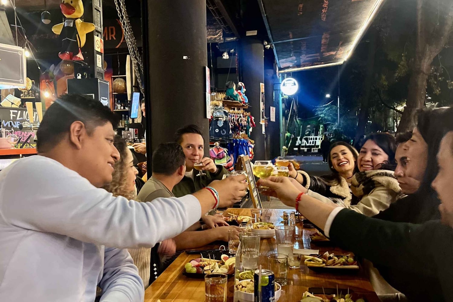 Mexico City: Craft Beer Tasting Experience with Snacks