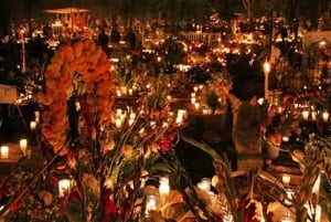 Ciudad de México: Día de Muertos Panteón Dolores Tour con Comida