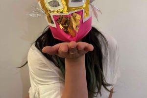 CDMX: Diseña & Crea Tu Propia Mascara de Lucha Libre y Posa para la Foto.