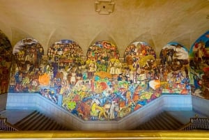 Mexico City: Diego Rivera's Murals Guided Walking Tour
