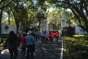 Mexico City: Discover Los Pinos Residence Tour and Cablebus