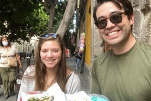 Mexico City Downtown: Street Food Adventure & Mezcal Tasting
