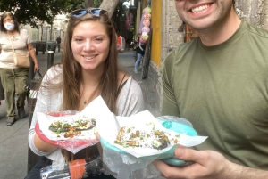 Mexico City Downtown: Street Food Adventure & Mezcal Tasting