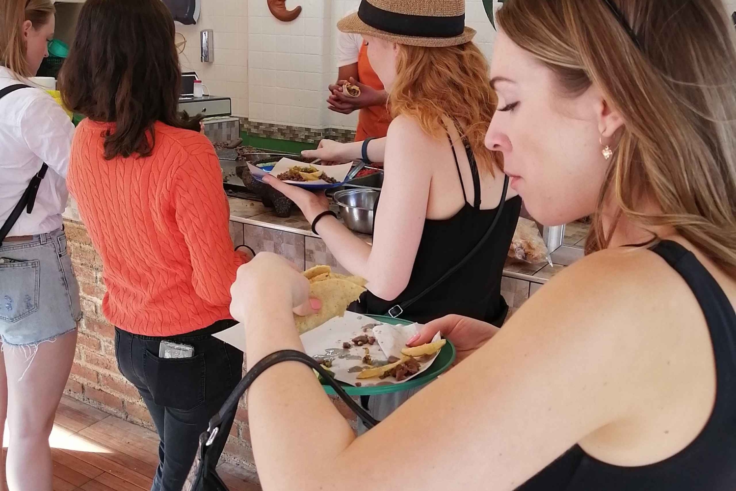 Mexico City: Eat & Explore Street Food