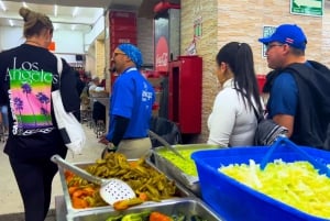 Mexico City: Exotic Food Tasting Tour & Local Markets