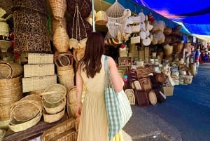 Mexico City: Food walking tour and makets