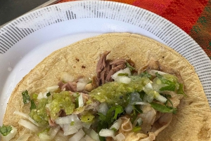 Mexico City: Food walking tour and makets