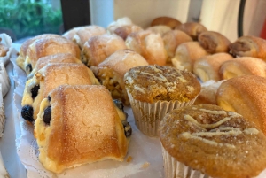 Mexico City: Food walking tour and makets