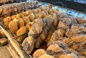 Mexico City: Food walking tour and makets