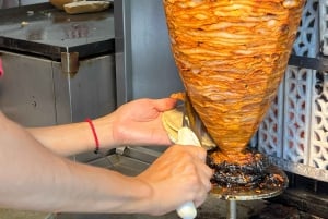 Mexico City: Frida Kahlo Museum & Coyoacan Tacos & Food Tour