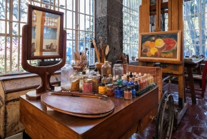Mexico City: Frida Kahlo Museum with Early Access Option