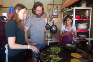 Mexico City: Half-Day Market Secrets & Cooking Class Tour