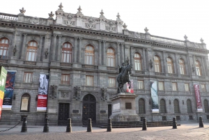 Mexico City: Historic Downtown and Muralism Walking Tour