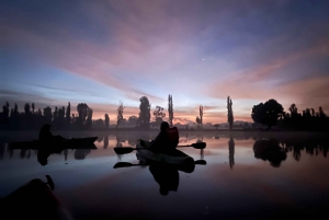 Xochimilco: amanecer en kayak Ciudad de México