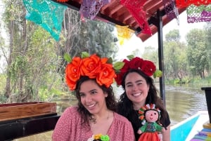 Xochimilco : Island of the dolls, tequila and mezcal CDMX