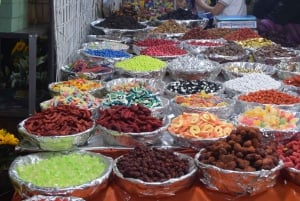 Mexico City: Food walking tour and makets