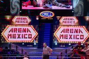 Mexico City: Local Walking Tour with Mezcal & Wrestling Show