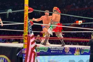 Mexico City: Lucha Libre Match with Ice Cream & Guide
