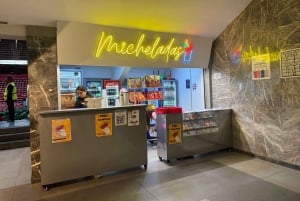 Mexico City: Lucha Libre Match with Ice Cream & Guide