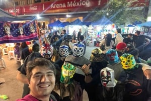 Ciudad de México: espectáculo de lucha libre y degustación de pulque