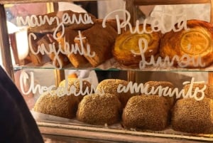 Mexico City: Lucha libre tour with show tickets and coffee tasting