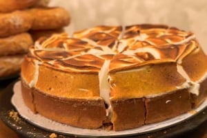 Mexico City: Lucha libre tour with show tickets and coffee tasting