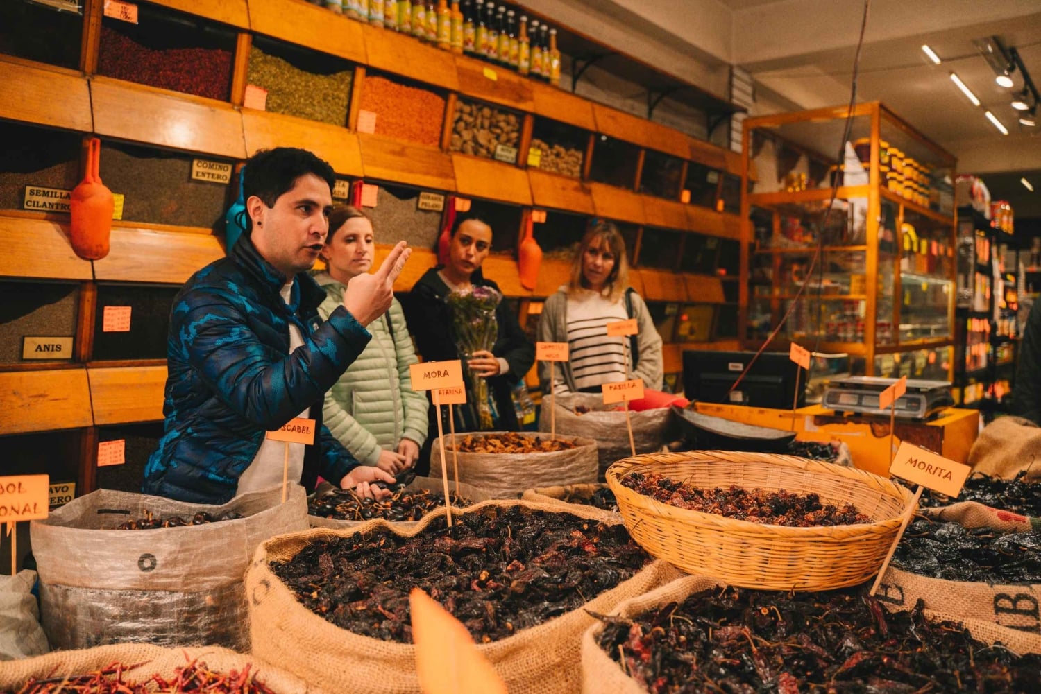 Mexico City: Mercado de Jamaica Hidden Foodie Experience