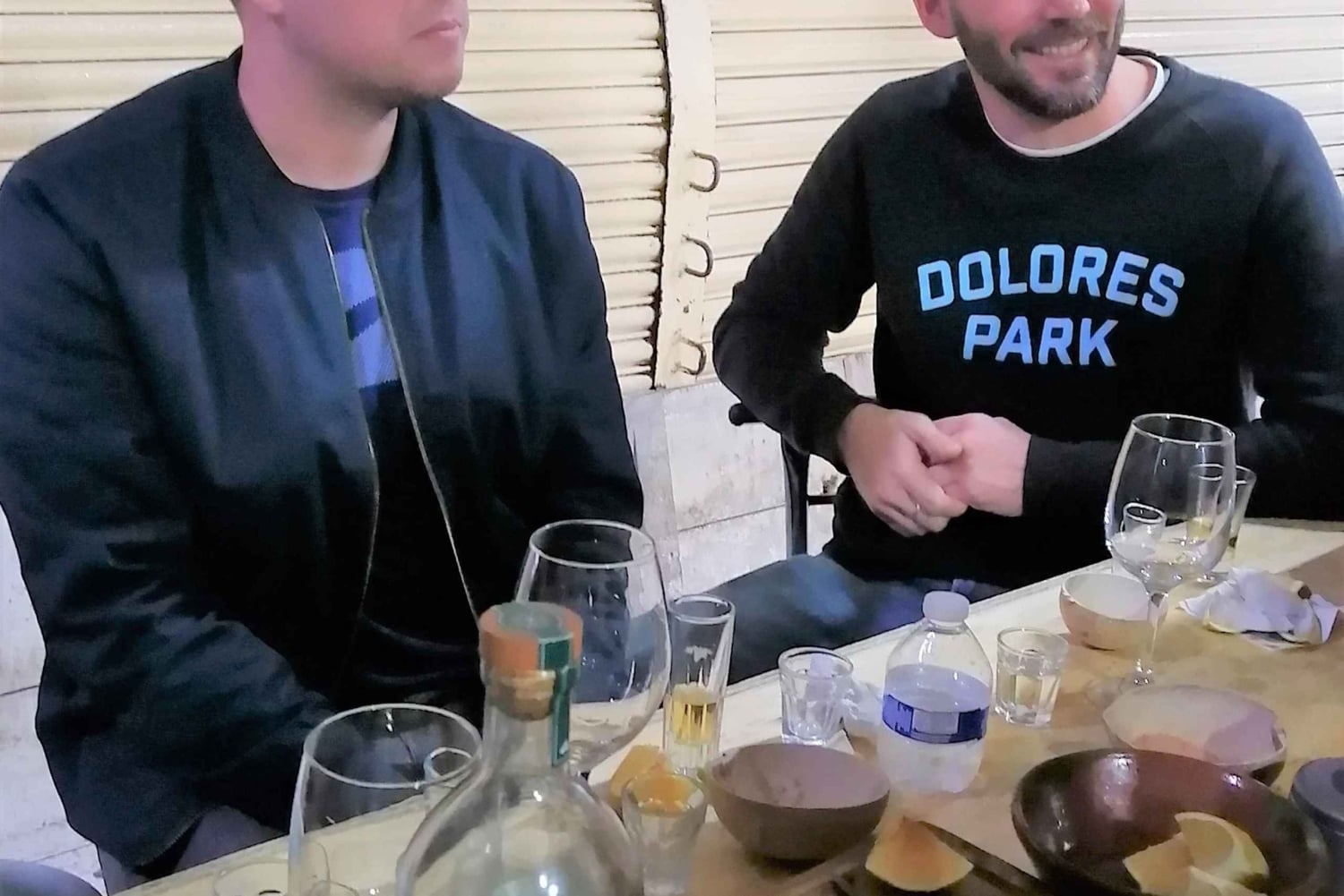 Ciudad de México: Degustación de Mezcal y Pulque en el Puesto del Mercado Exótico