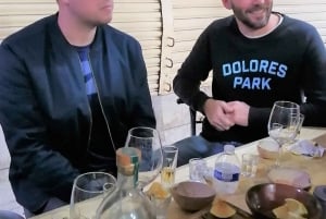 Ciudad de México: Degustación de Mezcal y Pulque en el Puesto del Mercado Exótico