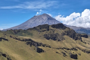 Mexico City: Mipulco Waterfalls Private Trekking Tour