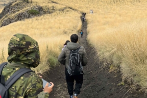 Mexico City: Mipulco Waterfalls Private Trekking Tour