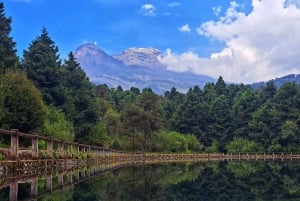 Mexico City: Nexcolango Lagoons Private Hiking Tour
