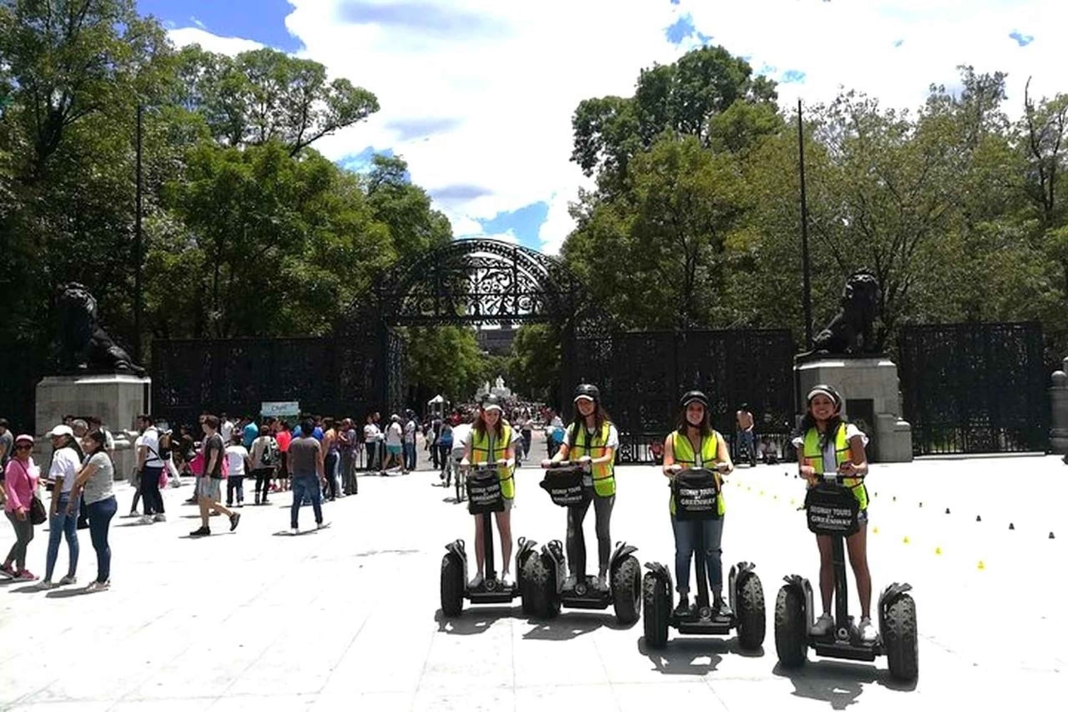 Mexico City: Paseo de la Reforma Segway Tour