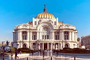 Mexico City: Private City Tour of Identity, History, and Traditions