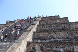 Mexico City: Private Full-Day Teotihuacan Archeological Tour