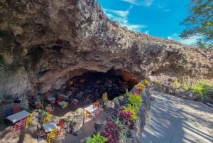 Mexico City: Private Teotihuacan and La gruta Half Day Tour