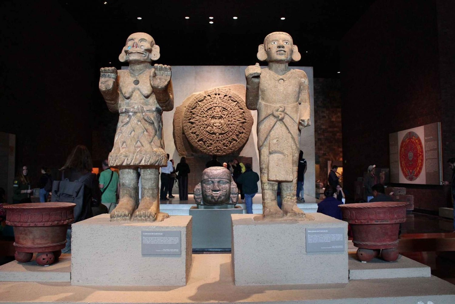 Mexico City: Private tour accompanied by the Museum of Anthropology