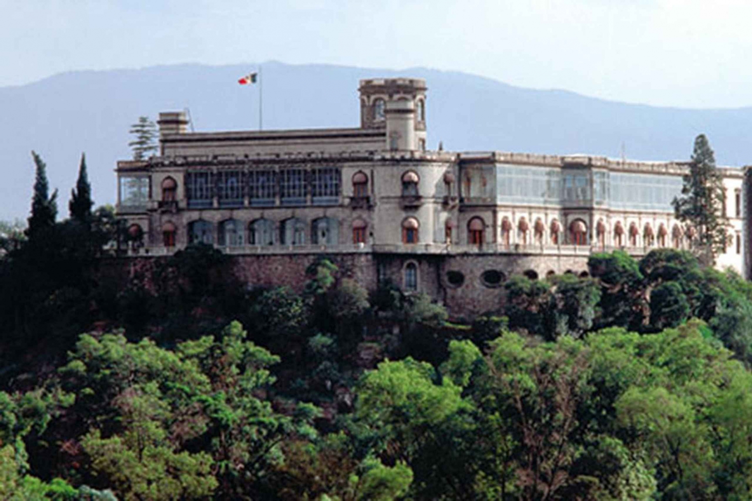 Mexico City: private tour guide through Chapultepec Castle