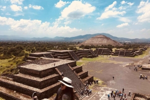 CDMX: Tour Privado a Teotihuacán con Acceso Temprano o por la Tarde