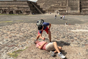 CDMX: Tour Privado a Teotihuacán con Acceso Temprano o por la Tarde
