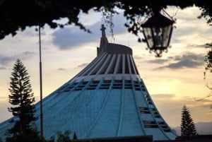 Mexico City: Six Flags Ticket + Hop-on Hop-off City Tour