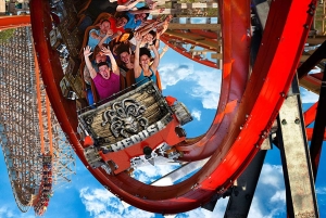 Mexico City: Six Flags Ticket + Hop-on Hop-off City Tour