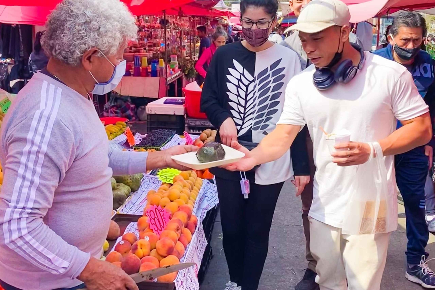 Mexico City: Street Food and Exotic Fruits Market Tour