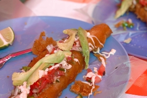 Mexico City: Street Food and Exotic Fruits Market Tour