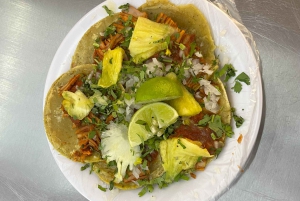 Mexico City: Frida Kahlo Museum & Coyoacan Tacos & Food Tour