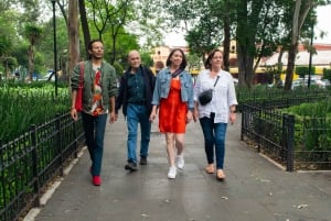 Mexico City: Frida Kahlo Museum & Coyoacan Tacos & Food Tour