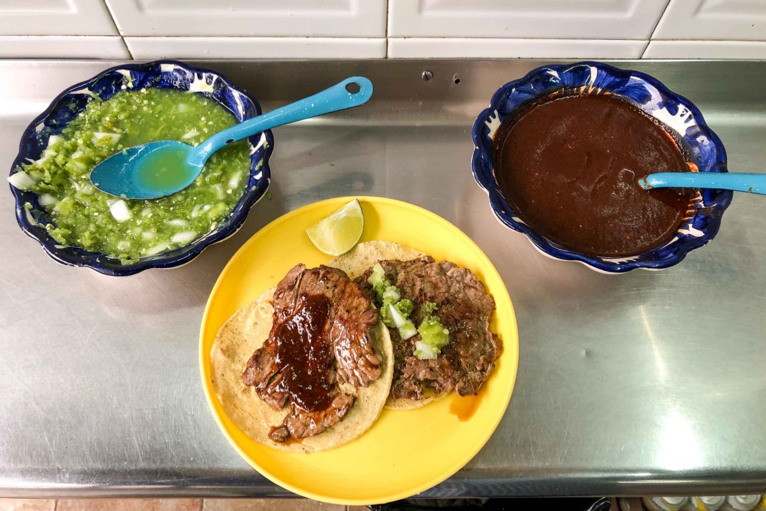 Mexico City: Tacos & Mezcal Night Food Tour