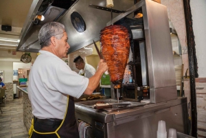 Mexico City: Tacos & Mezcal Night Food Tour