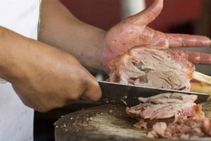 Mexico City: Taquerias and Tequila Tasting Tour with Chef