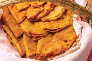 Mexico City: Taquerias and Tequila Tasting Tour with Chef
